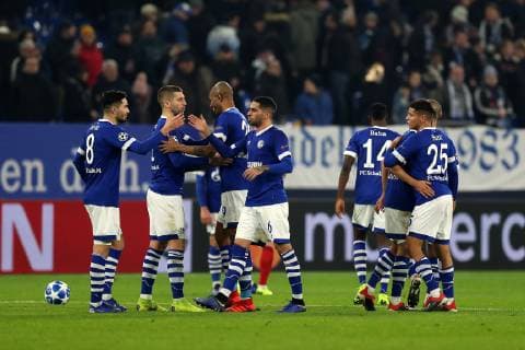 The players of FC Schalke 04 after the 1 0 victory at the Champions League game season 2018 19 FC Schalke 04 Locomotive Moscow Copyright Thomas Pakusch Copyright: Thomas Pakusch