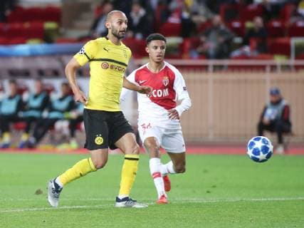 Monaco 11 12 2018 UEFA Champions League 2018 19 Season Group Phase Group A 6 Matchday AS Monaco Borussia Dortmund Omer Toprak Dortmund and Sofiane Diop Monaco battles for the ball DeFodi535