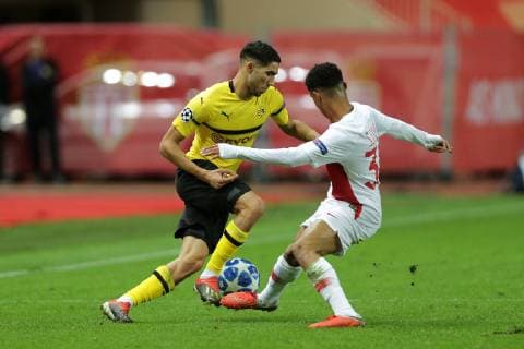 v left in the duel Achraf Hakimi Dortmund and Sofiane Diop Monaco at the game AS Monaco vs Borussia Dortmund Football Champions League 11 12 2018 AS Monaco vs Borussia Dortmund Football Champions League 11 12 2018 Monaco Copyright: xEIBNER MarioxHommesx EP_MHS