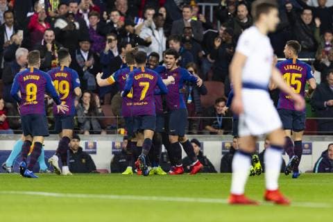 11 12 2018 xslx Football Champions League FC Barcelona Tottenham Hotspur emspor v l Dembele FC Barcelona Celebrates together with the players after the 1 0 DFL DFL REGULATIONS PROHIBIT ANY USE OF PHOTOGRAPHS as IMAGE SEQUENCES and or QUASI VIDEO Barcelona