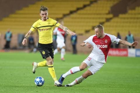 Monaco 11 12 2018 UEFA Champions League 2018 19 Season Group Phase Group A 6 Matchday AS Monaco Borussia Dortmund Maximilian Philipp Dortmund and Kamil Glik Monaco battles for the ball DeFodi535
