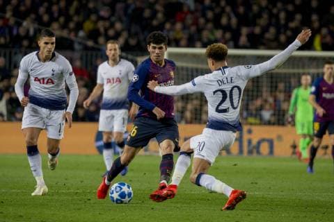 Futbol, Barceona vs Tottenham Hotspur El jugador del Barcelona Ale–a disputa el balon en el estadio Camp Nou de Barcelona, Espana. 11 12 2018 Joan Monfort Photosport Barcelona vs Tottenham Hotspur, Champions League Grupo B 2018 