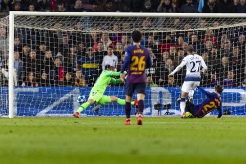 11 12 2018 xslx Football Champions League FC Barcelona Tottenham Hotspur emspor v l Lucas Tottenham Spurs scores the goal to 1 1 DFL DFL REGULATIONS PROHIBIT ANY USE OF PHOTOGRAPHS as IMAGE SEQUENCES and or QUASI VIDEO Barcelona