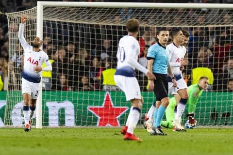 11 12 2018 xslx Football Champions League FC Barcelona Tottenham Hotspur emspor v l Lucas Tottenham Spurs Cheers after the goal to 1 1 DFL DFB REGULATIONS PROHIBIT ANY USE OF PHOTOGRAPHS as IMAGE SEQUENCES and or QUASI VIDEO Barcelona