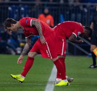 Football Champions League Group Phase 6 Matchday FC Schalke 04 Locomotive Moscow on 11 12 2018 in the Veltins Arena in Gelsenkirchen Substitution Fedor Smolov Moscow for Jefferson Farfan Moscow DFL Regulations prohibit any use of photographs as image sequences and or quasi video xMNx
