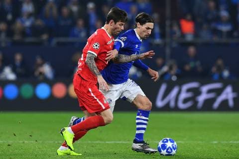 Football Champions League Group Phase 6 Matchday FC Schalke 04 Locomotive Moscow on 11 12 2018 in the Veltins Arena in Gelsenkirchen Fedor Smolov Moscow left Benjamin Stambouli Schalke right DFL Regulations prohibit any use of photographs as image sequences and or quasi video xRx
