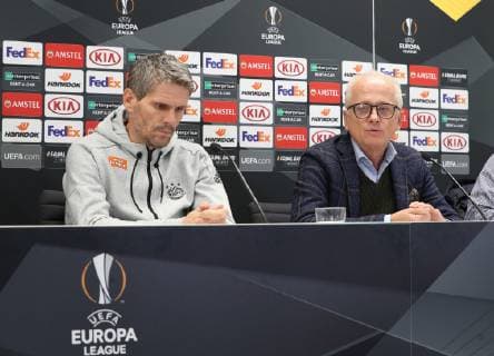 SOCCER - UEFA EL, Rapid vs Rangers VIENNA,AUSTRIA,12.DEC.18 - SOCCER - UEFA Europa League, group stage, SK Rapid Wien vs Glasgow Rangers, preview, press conference PK Pressekonferenz of Rapid. Image shows head coach Dietmar Kuehbauer (Rapid) and Andy Marek (Rapid). Keywords: Wien Energie. GEPAxpictures xChristianxOrt