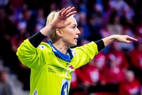 181212 Goalkeeper Katrine Lunde of Norway during the EHF European Women?s Handball Championship match between Spain and Norway on December 11 2018 in Nancy Photo Fredrik Varfjell BILDBYRAN kod FV 150184, detectedSourceLanguage  Copyright: FREDRIKxVARFJELL BB181212FV035