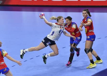 Handball, Damen EM, Spanien - Norwegen Kristiansen Veronica HANDBALL : Championnat d Europe Feminin 2018 - Nancy 012 12 2018 - Espagne vs Norvege - 2e Tour MAO Panoramic 
