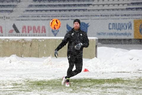 Goalkeeper Vlastimil Hruby of FK Jablonec focuses on the ball during an open training session as it is snowing heavily in Kyiv, capital of Ukraine, December 12, 2018. Ukrinform. Jablonec?s training session in Kyiv  Copyright: xHennadiixMinchenkox