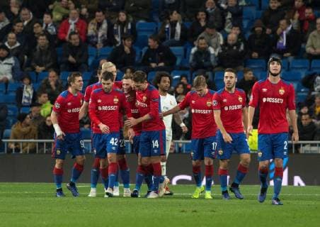 CSKA Moscow s players jubilate a goal during the UEFA Champions League 6th round groups phase match between Real Madrid and CSKA Moscow, at the Santiago Bernabeu stadium, in Madrid, Spain, 12 December 2018. Real Madrid vs. CSKA Moscow !ACHTUNG: NUR REDAKTIONELLE NUTZUNG!  Copyright: xRodrigoxJimenezx GRAF6007 20181212-636802408779494404