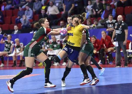 Buceschi Eliza lulia HANDBALL : Championnat d Europe Feminin 2018 - Nancy 012 12 2018 - Hongrie vs Roumanie - 2e Tour MAO Panoramic 