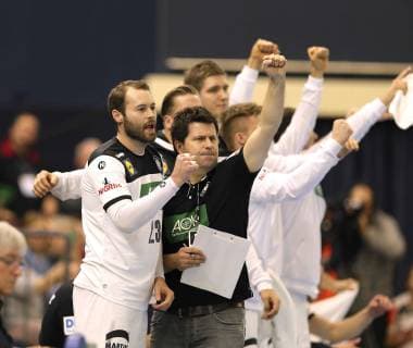 Photo cheer for Germany Steffen FÄTH and co coach Alexander Haase handball international in Rostock on Wed 12 12 2018 Germany Poland