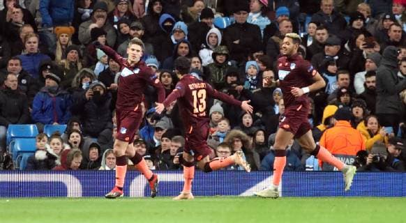 Manchester City TSG 1899 Hoffenheim England Manchester 12 12 2018 Football UEFA Champions League Season 2018 2019 6 Matchday Manchester City TSG 1899 Hoffenheim v l Andrej Kramaric Leonardo Bittencourt Joelinton all TSG 1899 Hoffenheim Jubel Tor 0 1 Kramaric