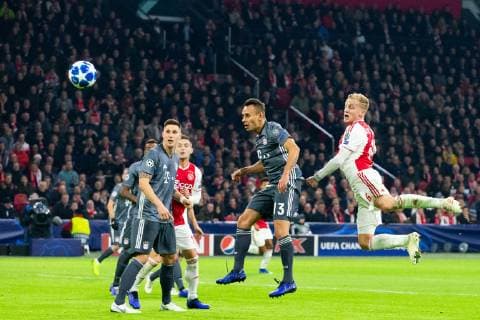 Niklas Sule of FC Bayern Munchen, Rafinha of FC Bayern Munchen, Donny van de Beek of Ajax during the UEFA Champions League group E match between Ajax Amsterdam and Bayern Munich at the Johan Cruijff Arena on December 12, 2018 in Amsterdam, The Netherlands UEFA Champions League 2018 2019 xVIxVIxImagesx xTomxBodexMultimediaxIVx 13054432