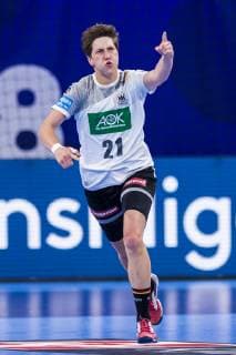 Handball Women European Championship Netherlands Germany Main Round Group 2 3 Matchday at the Palais des Sports Ina Grossmann Germany Thueringer HC Jubel Freude Emotion Torjubel Torschuetze Torschütze Nancy Palais des Sports Jean Weille France