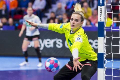 Handball Women European Championship Netherlands Germany Main Round Group 2 3 Matchday at Palais des Sports Goalkeeper Dinah Eckerle Germany SG BBM Bietigheim Nancy Palais des Sports Jean Weille France