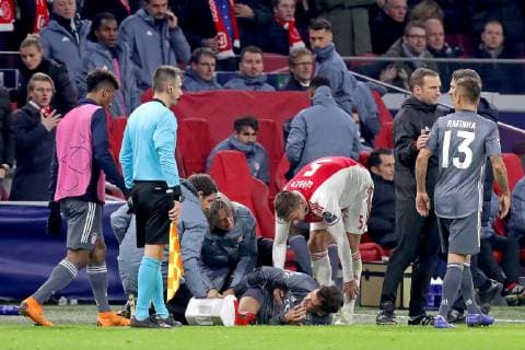 AMSTERDAM, Ajax - Bayern Munchen, football, Champions League Season 2018 2019, 12-12-2018, Johan Cruijff Arena . Ajax player Maximilian Wober appologises for his faint during the game Ajax - Bayern . Ajax - Bayern  x2685830x