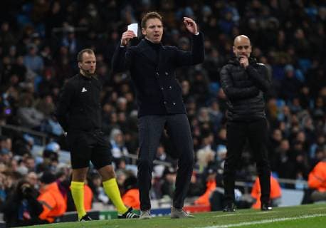 12 12 2018 xfux football UEFA Champions League Manchester City FC TSG 1899 Hoffenheim emspor v l coach Julian Nagelsmann TSG 1899 Hoffenheim gives instructions gesticulated with arms gesticulate gives instructions gesticulate gesticolando with a note in hand disappointed disappointed looking dissapointed Manchester