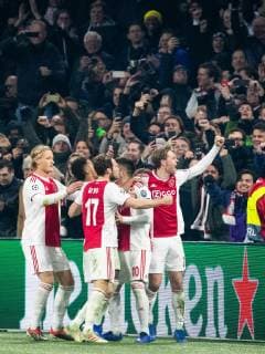 Kasper Dolberg of Ajax, Daley Blind of Ajax, Dusan Tadic of Ajax, Frenkie de Jong of Ajax during the UEFA Champions League group E match between Ajax Amsterdam and Bayern Munich at the Johan Cruijff Arena on December 12, 2018 in Amsterdam, The Netherlands UEFA Champions League 2018 2019 xVIxVIxImagesx xTomxBodexMultimediaxIVx 13055179