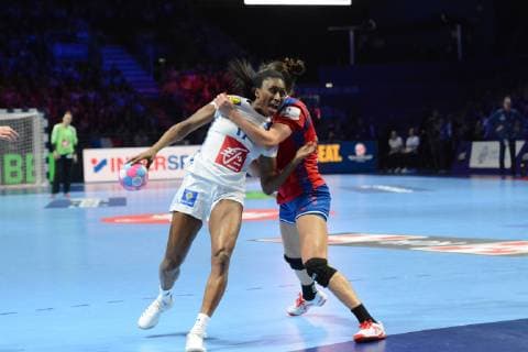 Siraba Dembele (France) HANDBALL : Serbie vs France- Euro feminin 2018 - 12 12 2018 RonanHoussin Panoramic 