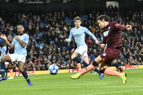Manchester City TSG 1899 Hoffenheim Hoffenheims Nico Schulz No 16 in the shot before that Manchester Sterling Raheem No 7 in the Champions League match Manchester City TSG 1899 Hoffenheim Manchester 12 12 18 18 Football Champions League Manchester