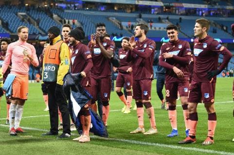 12 12 2018 xmeix Football UEFA Champions League Manchester City FC TSG 1899 Hoffenheim emspor v l The Hoffenheim players with Oliver Baumann TSG 1899 Hoffenheim with their fans DFL DFB REGULATIONS PROHIBIT ANY USE OF PHOTOGRAPHS as IMAGE SEQUENCES and or QUASI VIDEO Manchester prio:1