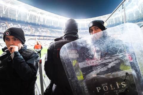 181213 Military personnel ahead of the Europa league match between Besiktas and Malmö FF on December 13 2018 in Istanbul Photo Petter Arvidson BILDBYR u0081N kod PA 92175, detectedSourceLanguage  Copyright: PETTERxARVIDSON BB181213PA005