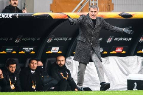 181213 Senol Günes head coach of Besiktas during the Europa league match between Besiktas and Malmö FF on December 13 2018 in Istanbul Photo Petter Arvidson BILDBYR u0081N kod PA 92175, detectedSourceLanguage  Copyright: PETTERxARVIDSON BB181213PA028