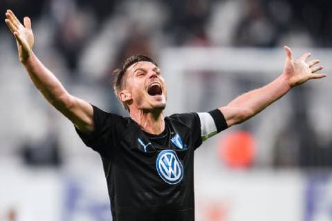 181213 Markus Rosenberg of Malmö FF celebrates after the Europa league match between Besiktas and Malmö FF on December 13 2018 in Istanbul Photo Petter Arvidson BILDBYR u0081N kod PA 92175, detectedSourceLanguage  Copyright: PETTERxARVIDSON BB181213PA070