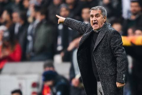 181213 Senol Günes head coach of Besiktas under the Europa league match between Besiktas and Malmö FF on December 13 2018 in Istanbul Photo Petter Arvidson BILDBYR u0081N kod PA 92175, detectedSourceLanguage  Copyright: PETTERxARVIDSON BB181213PA091