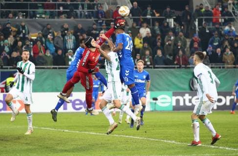 SOCCER - UEFA EL, Rapid vs Rangers VIENNA,AUSTRIA,13.DEC.18 - SOCCER - UEFA Europa League, group stage, SK Rapid Wien vs Glasgow Rangers. Image shows Mateo Barac (Rapid), Richard Strebinger (Rapid), Lassana Coulibaly (Rangers), Maximilian Hofmann (Rapid), Alfredo Morelos (Rangers) and Mert Muelduer (Rapid). Keywords: Wien Energie. GEPAxpictures xChristianxOrt