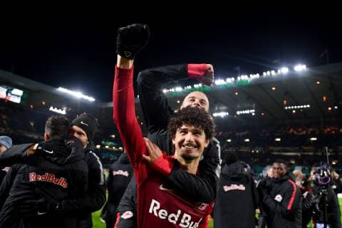 SOCCER - UEFA EL, Celtic vs RBS GLASGOW,SCOTLAND,13.DEC.18 - SOCCER - UEFA Europa League, group stage, Celtic Glasgow vs Red Bull Salzburg. Image shows the rejoicing of Andre Ramalho and Darko Todorovic (RBS). GEPAxpictures xFlorianxErtl