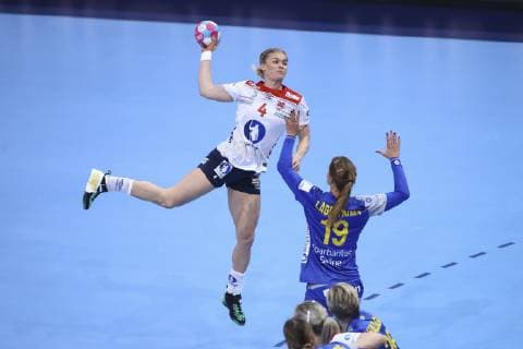 Handball, Damen EM, Spiel um Platz 5, Schweden - Norwegen Veronica Egebakken Kristiansen (Norvege) HANDBALL : Suede vs Norvege - Euro Feminin - 14 12 2018 GwendolineLeGoff Panoramic 