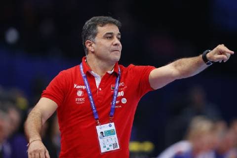 Handball, Damen EM, Halbfinale, Russland - Rumänien Ambrosio Jose Martin Cedres ( Entraineur Coach Roumanie) HANDBALL : Russie vs Roumanie - Demie Finale Euro feminin - 14 12 2018 GwendolineLeGoff Panoramic 