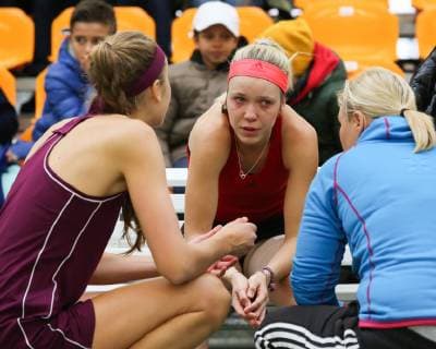Antonia Lottner lks talks to Katharina Hobgarski who had to give up German Championships 2018 because of an injury Copyright: xJuergenxHasenkopfx