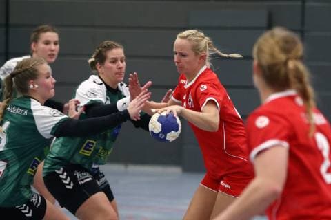 Sport 1 FC Cologne vs TV Aldekerk 07 Handball Women 3 Bundesliga West Julia Schumacher 1 FC Cologne 15 12 2018