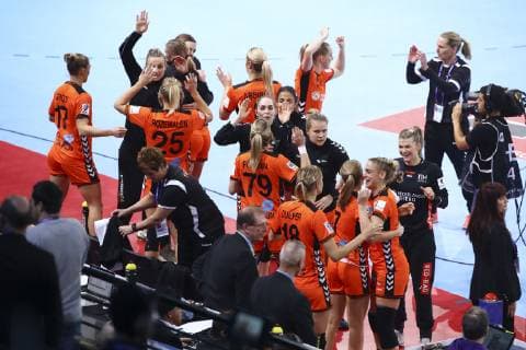 Handball, EM Damen, Spiel um Platz 3, Rumänien - Niederlande equipe (Pays Bas) HANDBALL : Roumanie vs Pays Bas - Petite Finale Euro feminin - 16 12 2018 GwendolineLeGoff Panoramic 