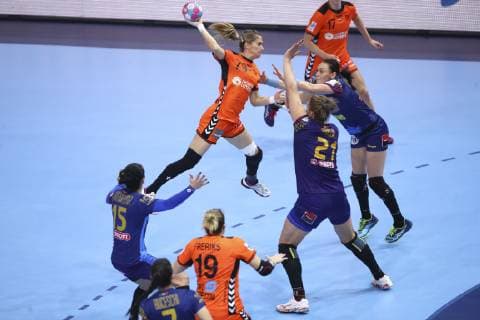 Handball, EM Damen, Spiel um Platz 3, Rumänien - Niederlande Handball, EM Damen, Spiel um Platz 3, Rumänien - Niederlande Estavana Polman (Pays Bas) HANDBALL : Roumanie vs Pays Bas - Petite Finale Euro feminin - 16 12 2018 GwendolineLeGoff Panoramic 