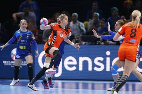 Handball, EM Damen, Spiel um Platz 3, Rumänien - Niederlande Estavana Polman (Pays Bas) HANDBALL : Roumanie vs Pays Bas - Petite Finale Euro feminin - 16 12 2018 GwendolineLeGoff Panoramic 