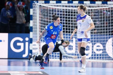 Handball, EM Damen, Finale, Russland - Frankreich Joie Alexandra Lacrabere (France) HANDBALL : Russie vs France - Finale Euro feminin - 16 12 2018 GwendolineLeGoff Panoramic 