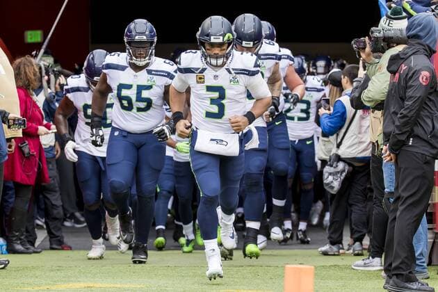 SAN FRANCISCO, CA - DECEMBER 16: Seattle Seahawks Quarterback Russell Wilson (3) leads his team onto the field before the NFL American Football Herren USA football game between the Seattle Seahawks and San Francisco 49ers on December 16, 2018 at Levi s Stadium in Santa Clara, CA. (Photo by Bob Kupbens Icon Sportswire) NFL: DEC 16 Seahawks at 49ers Icon1812160349 EDITORIAL USE ONLY