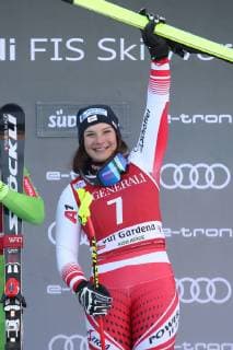 ALPINE SKIING - FIS WC Val Gardena VAL GARDENA,ITALY,18.DEC.18 - ALPINE SKIING - FIS World Cup, downhill, ladies, award ceremony. Image shows the rejoicing of Ramona Siebenhofer (AUT). GEPAxpictures xChristianxWalgram