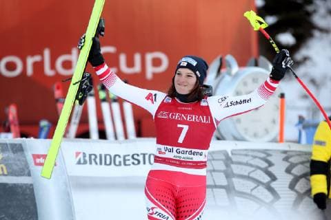 ALPINE SKIING - FIS WC Val Gardena VAL GARDENA,ITALY,18.DEC.18 - ALPINE SKIING - FIS World Cup, downhill, ladies, award ceremony. Image shows Ramona Siebenhofer (AUT). GEPAxpictures xChristianxWalgram