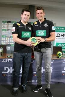 GER DHB Handballball WM PK 21 12 2018 AOK Headquarters Berlin GER DHB Handballball WM PK DHB regulations prohibit any use of photographs as image sequences and or quasi video im Bild Trainer Christian Prokop Co Trainer Alexander Haase nordphotox xEngler nph00076