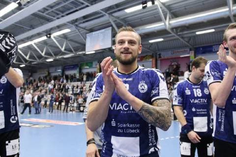 Freude bei Thees Glabisch VfL Luebeck Schwartau 2 ASV Hamm Westfalen vs VfL Luebeck Schwartau Handball 2 Bundesliga 21 12 2018 ASV Hamm Westfalen vs VfL Luebeck Schwartau Handball 2 Bundesliga 21 12 2018 Hamm Copyright: xEIBNER JanxStrohdiekx EP_JSK
