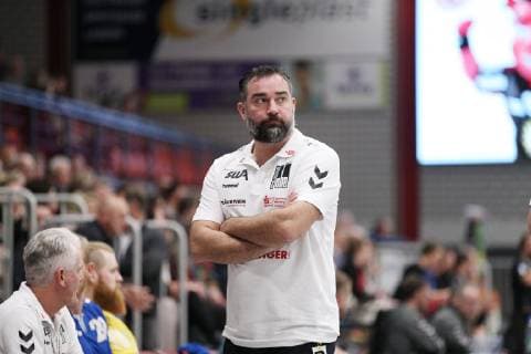 Stephan Swat Trainer EHV Aue TuS N Luebbecke vs EHV Aue Handball 2 Bundesliga 22 12 2018 TuS N Luebbecke vs EHV Aue Handball 2 Bundesliga 22 12 2018 Luebbecke Copyright: xEIBNER JanxStrohdiekx EP_JSK