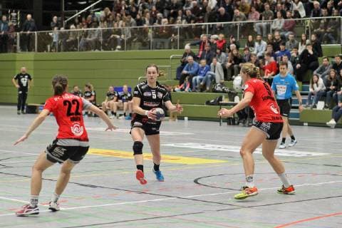 5 Kim Land HL Handball 2 HBF TG Nuertingen vs. HL Buchholz 08 Rosengarten 2018 12 22 photo Eibner Handball 2 HBF TG Nuertingen vs. HL Buchholz 08 Rosengarten Nuertingen Copyright: xBaur xEibner-Pressefotox EP_Soba