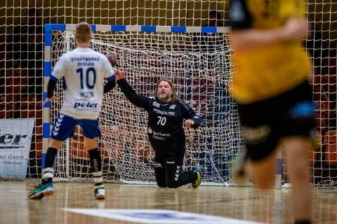 Radek Motlik 70 Dessau Rosslauer HV 06 during the DKB Handball 2 Bundesliga match between Dessau Rosslauer HV 06 and HSC Coburg in the Anhalt Arena on 23 December 2018 in Bauhausstadt Dessau Sachsen Anhalt Saxony Anhalt Germany Germany HB 2BL Dessau Rosslauer HV 06 HSC Coburg Dessau Copyright: xEIBNER HartmutxBoesenerx EP_HBR