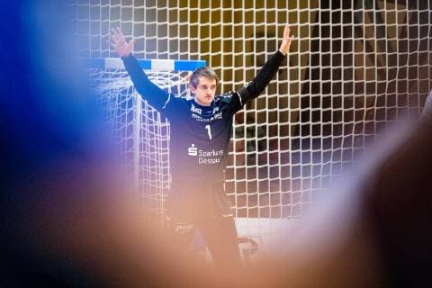 Dominik Plaue 1 Dessau Rosslauer HV 06 during the DKB Handball 2 Bundesliga match between Dessau Rosslauer HV 06 and HSC Coburg in the Anhalt Arena on 23 December 2018 in Bauhausstadt Dessau Sachsen Anhalt Saxony Anhalt Germany HB 2BL Dessau Rosslauer HV 06 HSC Coburg Dessau Copyright: xEIBNER HartmutxBoesenerx EP_HBR